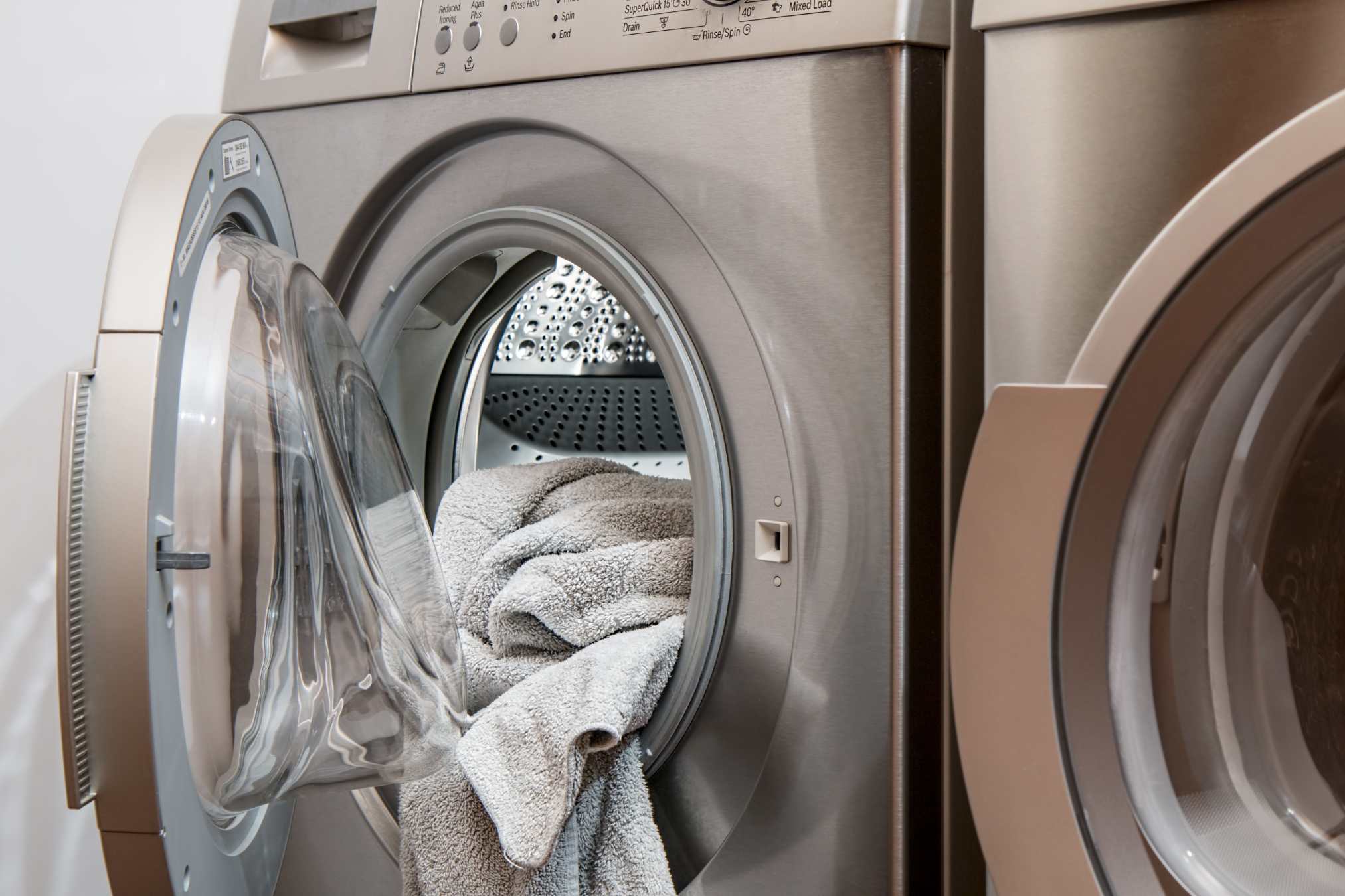 Frugal Home Project's Laundry Secrets: A Cost-Efficient Guide to Washing Your Clothes